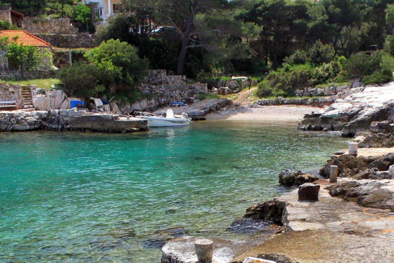 Apartments By The Sea Basina, Hvar - 542 Vrbanj Esterno foto