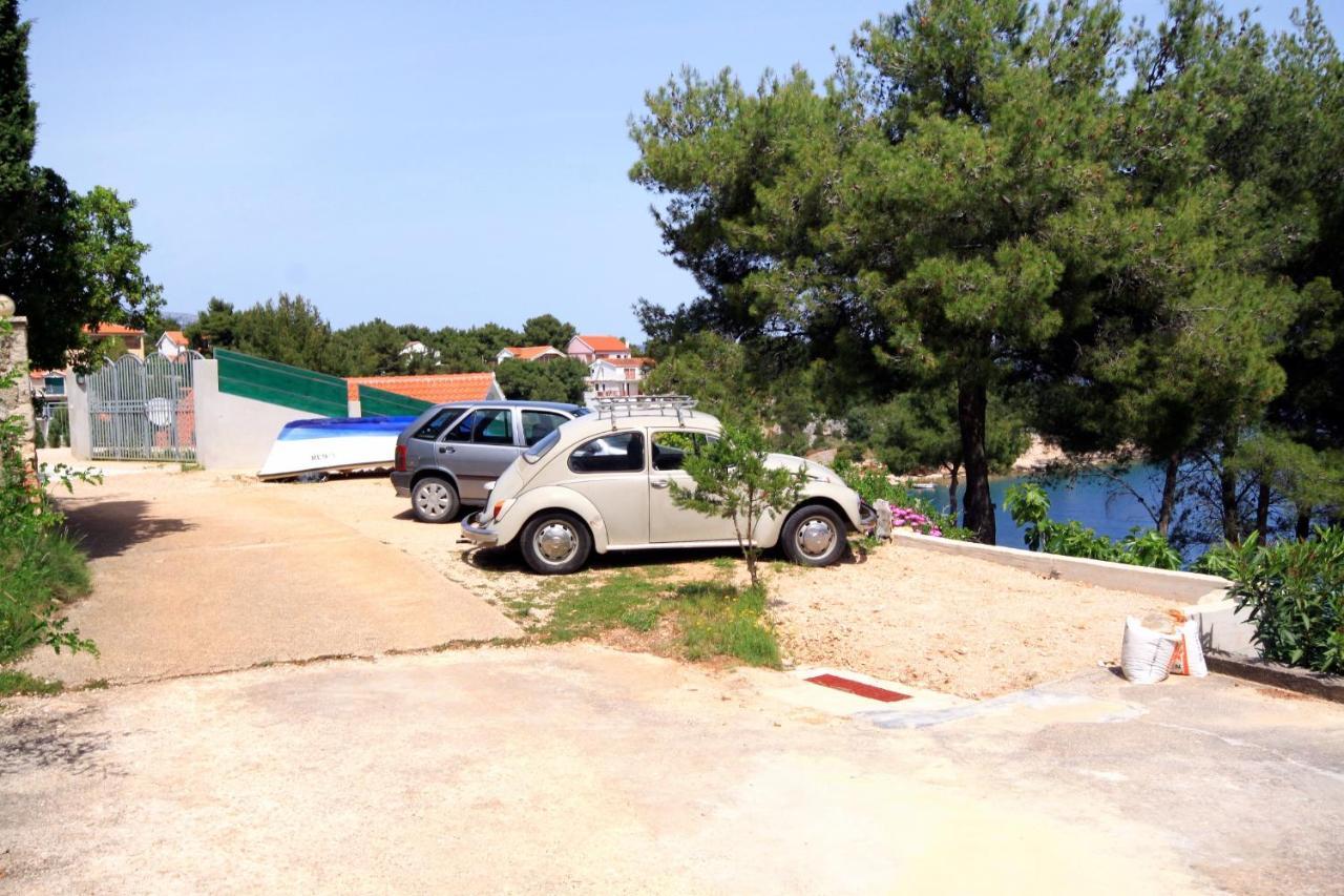 Apartments By The Sea Basina, Hvar - 542 Vrbanj Esterno foto