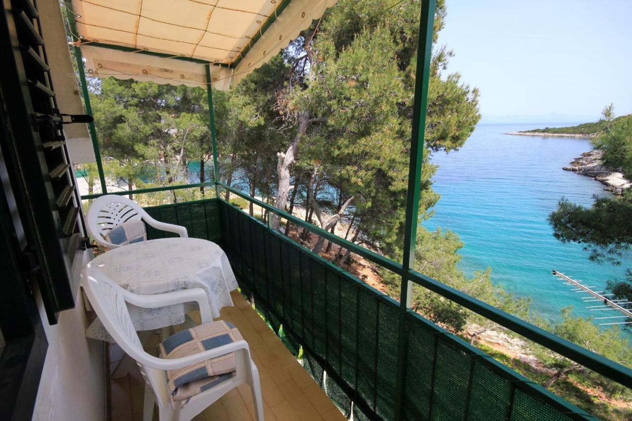 Apartments By The Sea Basina, Hvar - 542 Vrbanj Esterno foto