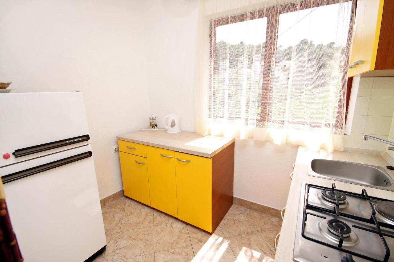 Apartments By The Sea Basina, Hvar - 542 Vrbanj Esterno foto