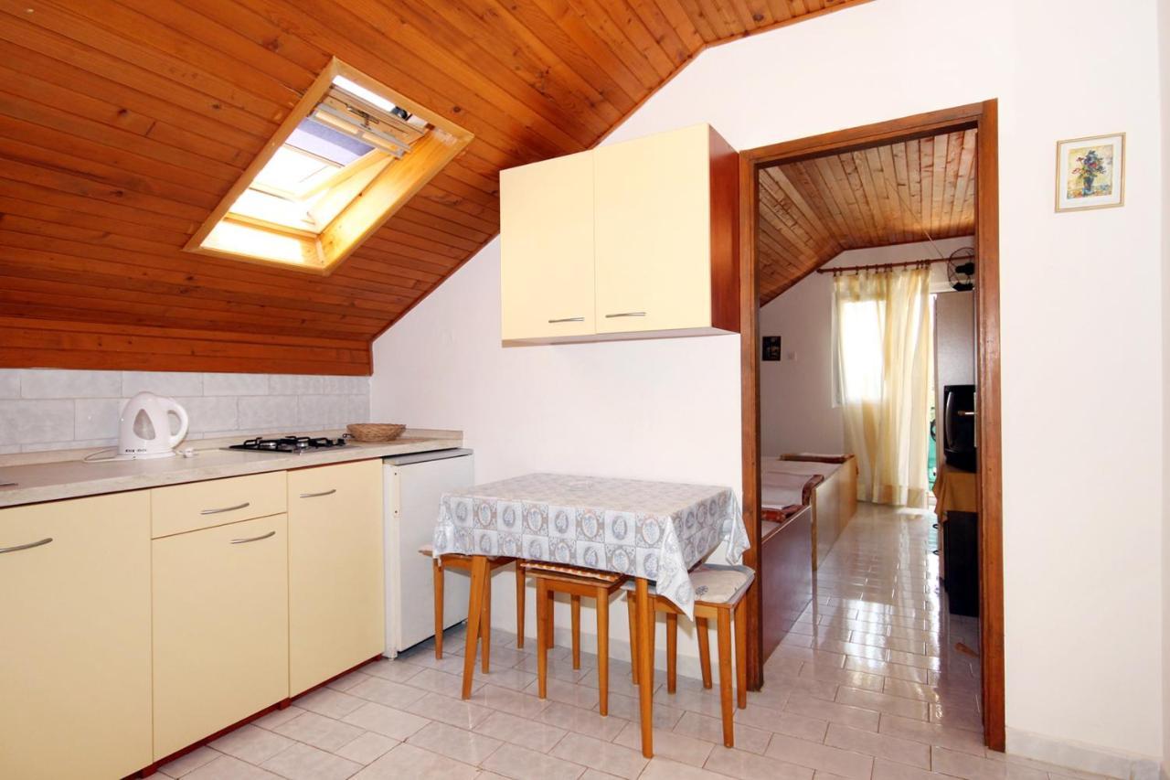 Apartments By The Sea Basina, Hvar - 542 Vrbanj Esterno foto